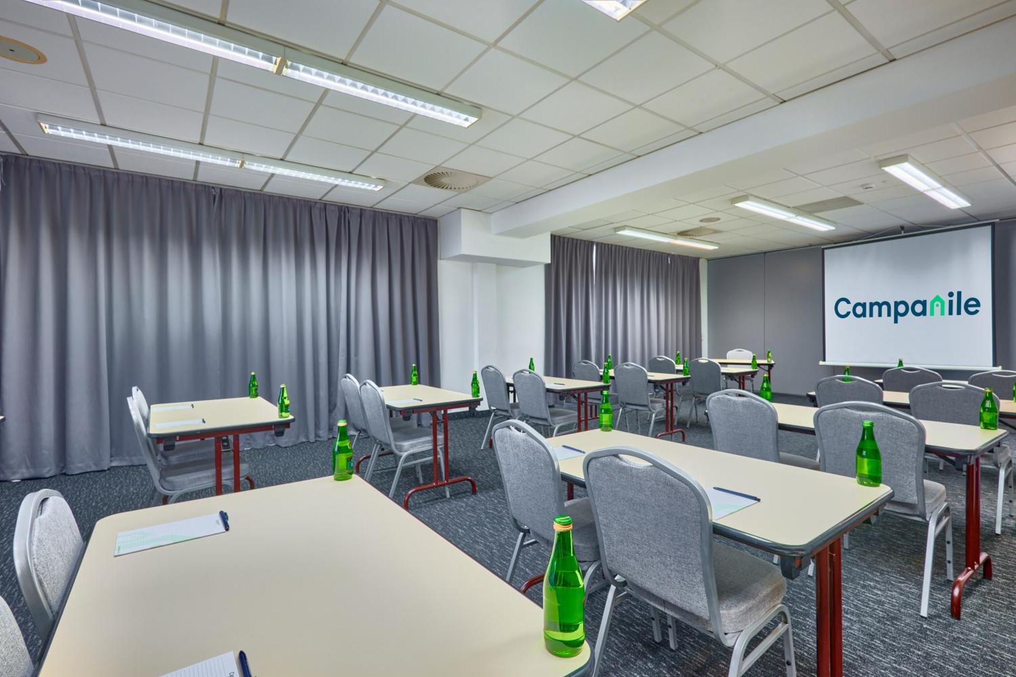 Campanile Katowice Hotel Bagian luar foto