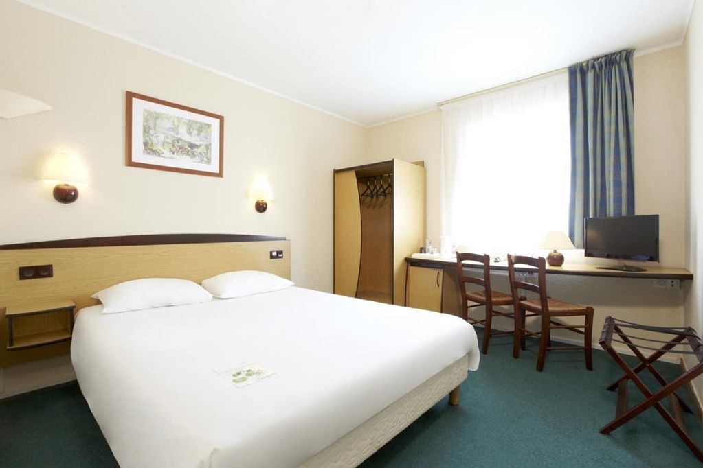 Campanile Katowice Hotel Ruang foto